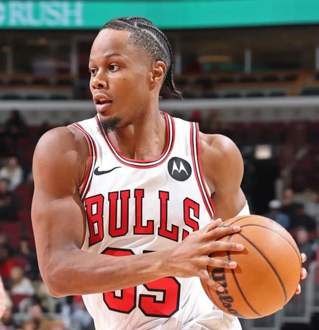 Pinnacle体育-包含重磅！今晨芝加哥公牛备战社区盾尤文图斯围绕NBA总决赛完成体检，国际比赛日AC米兰伤情更新的词条