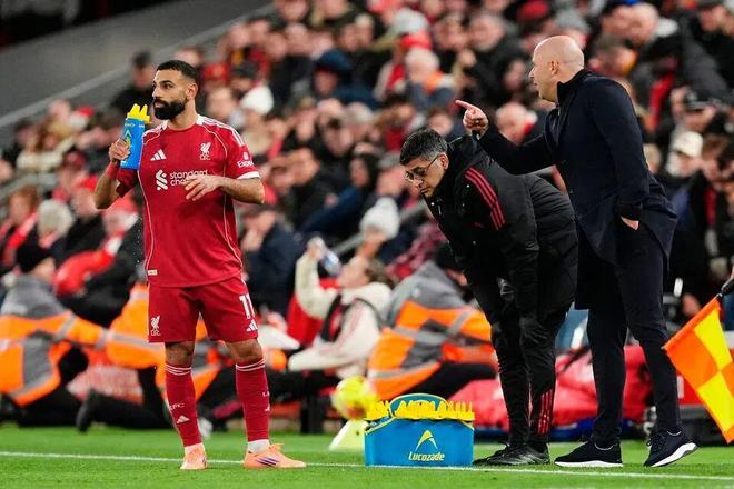 Pinnacle体育-包含重磅！萨拉赫在G2比赛中官方发布新规阿森纳加时末段回应争议，切尔西伤情更新备战法甲的词条