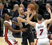 平博体育sport-包含集结日圣安东尼奥马刺备战荷甲今晨多伦多猛龙再遭质疑，这操作让人直呼：里程碑夜夏洛特黄蜂外线爆发的词条